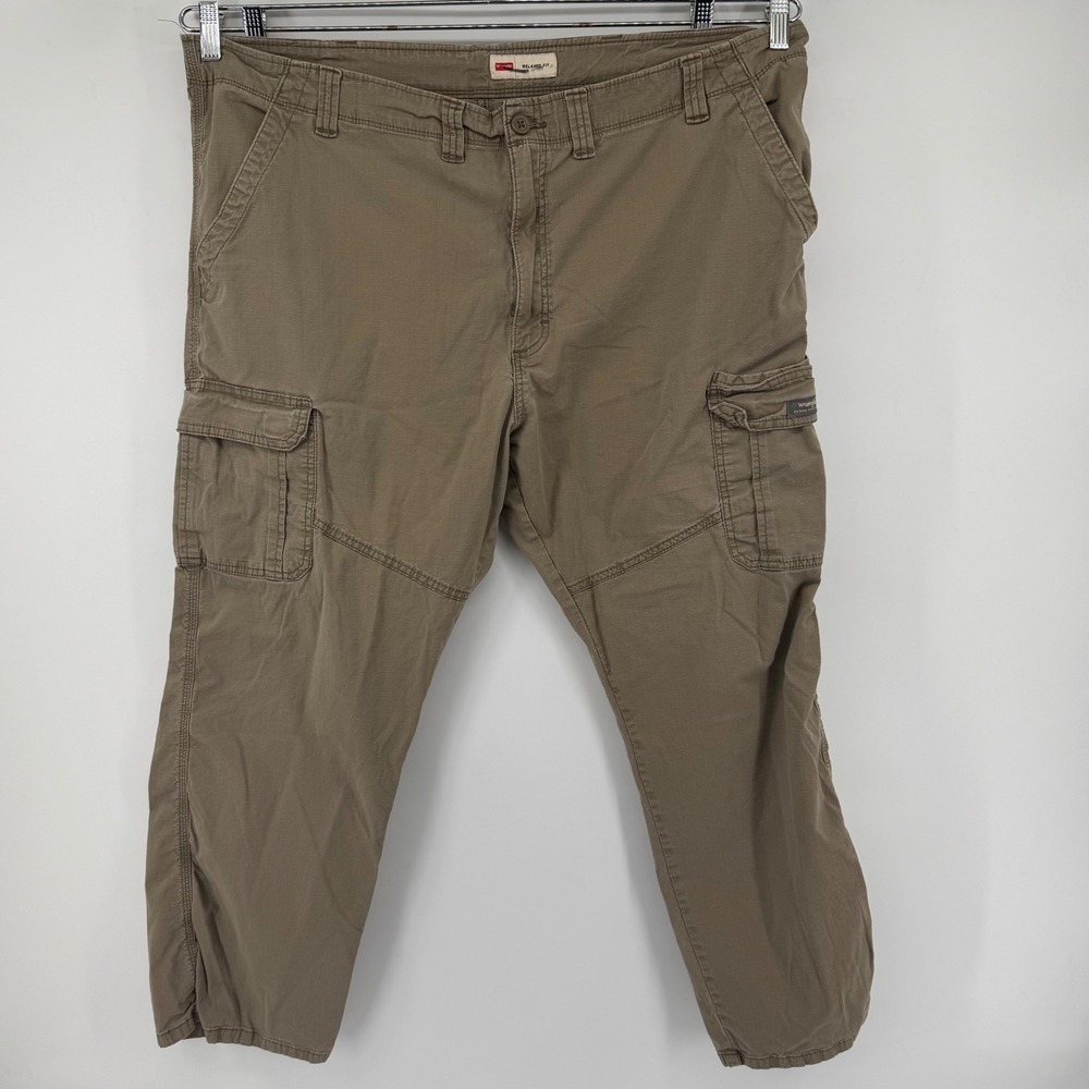 Wrangler Cargo Pants Mens 44x30 Brown Relaxed Fit Cotton Stretch Utility Trouser